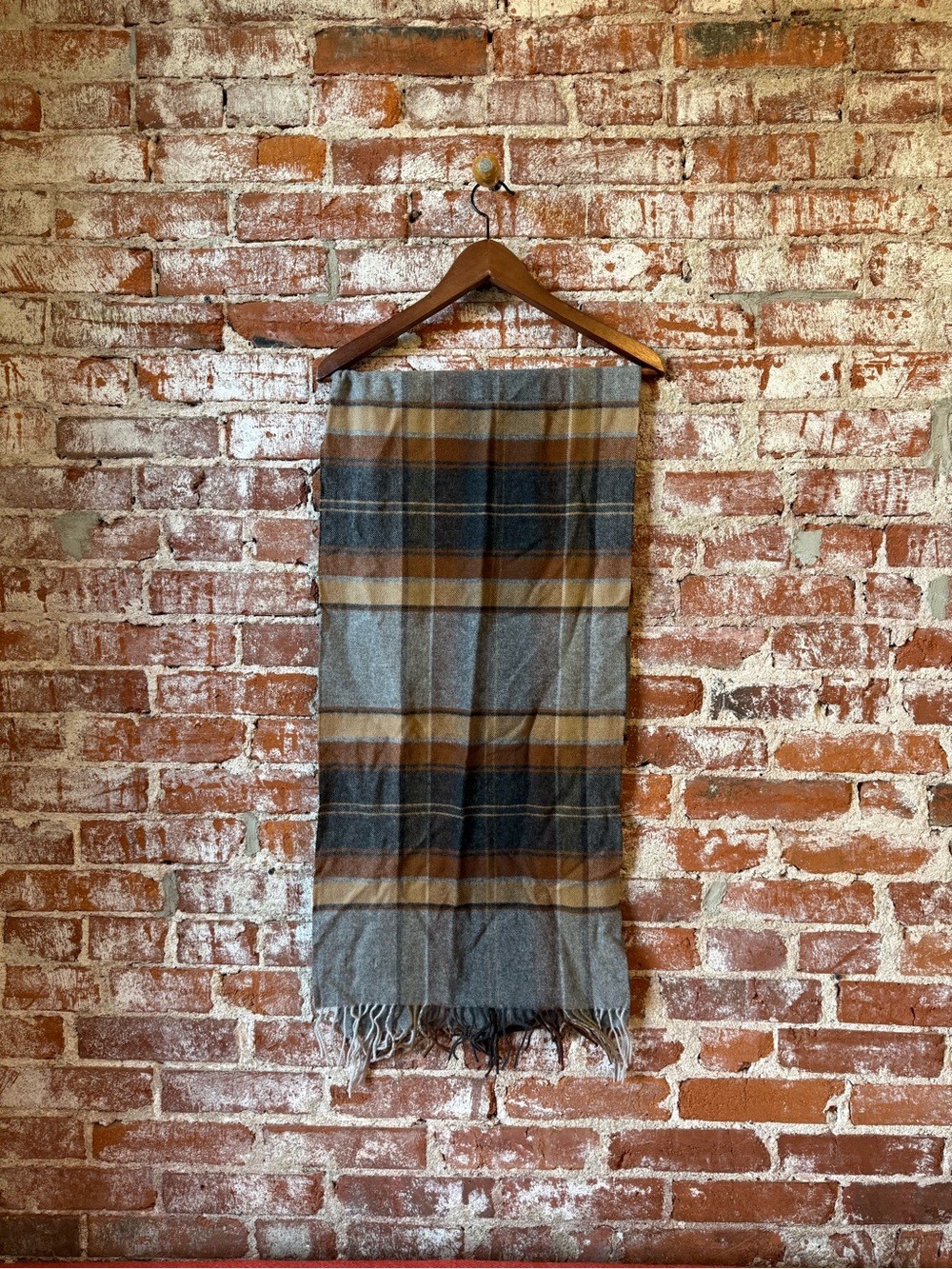 Saks fifth ave wool scarf.